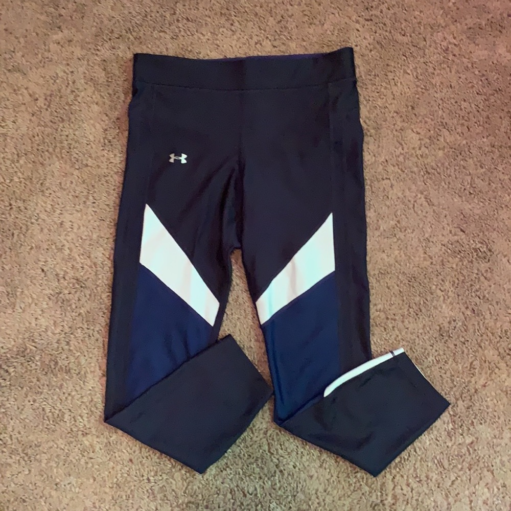 Under Armour Heatgear Cropped Workout Leggings